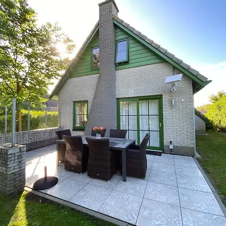 Дом отдыха Strandperle 83 Юлианадорп